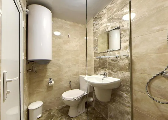 Semesterpark Complex Fichoza 3*