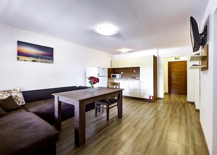 Semesterpark Complex Fichoza