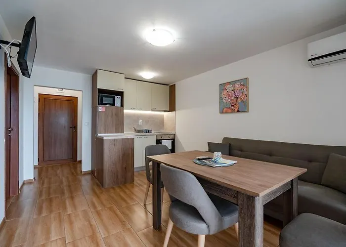 Complex Fichoza 3* ヴァルナ