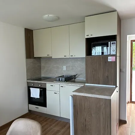 Vakantiepark Complex Fichoza