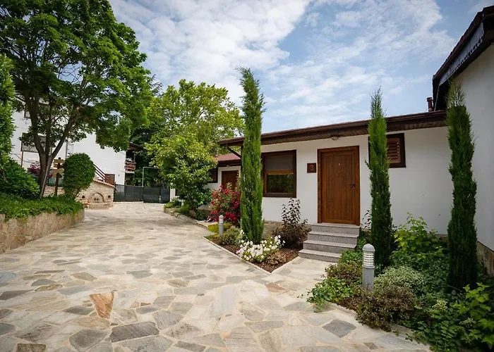 Complex Fichoza Kompleks wypoczynkowy 3*