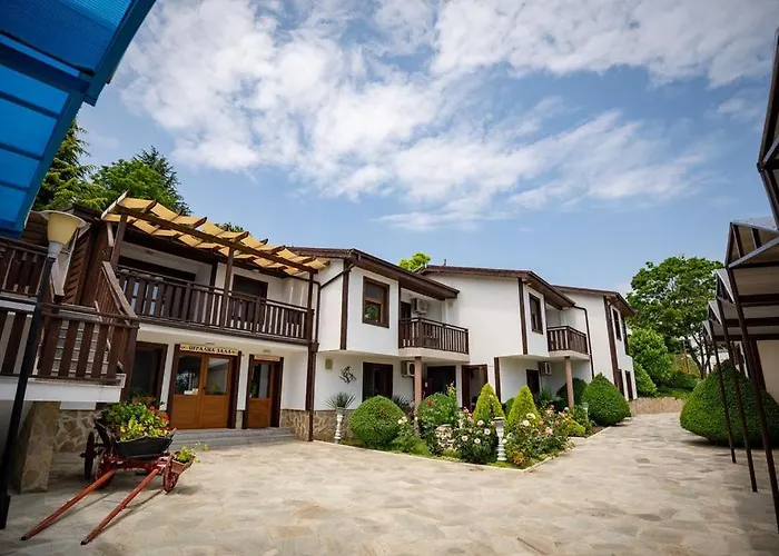 Complex Fichoza Holiday park