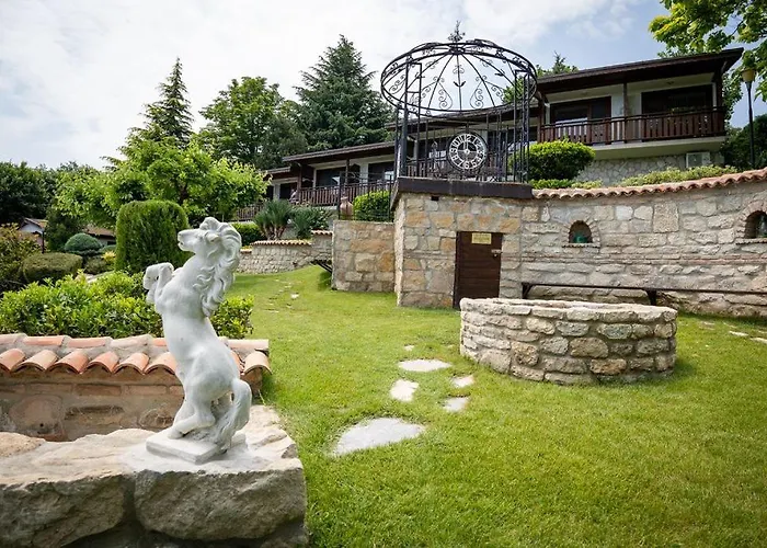 Complex Fichoza Holiday park