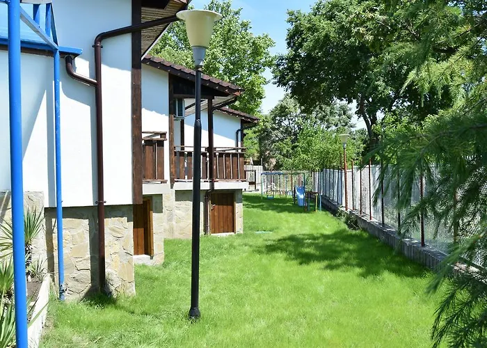 Holiday park Complex Fichoza 3*